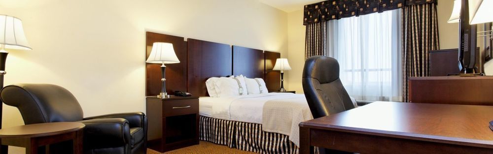 Holiday Inn Odessa By Ihg Экстерьер фото